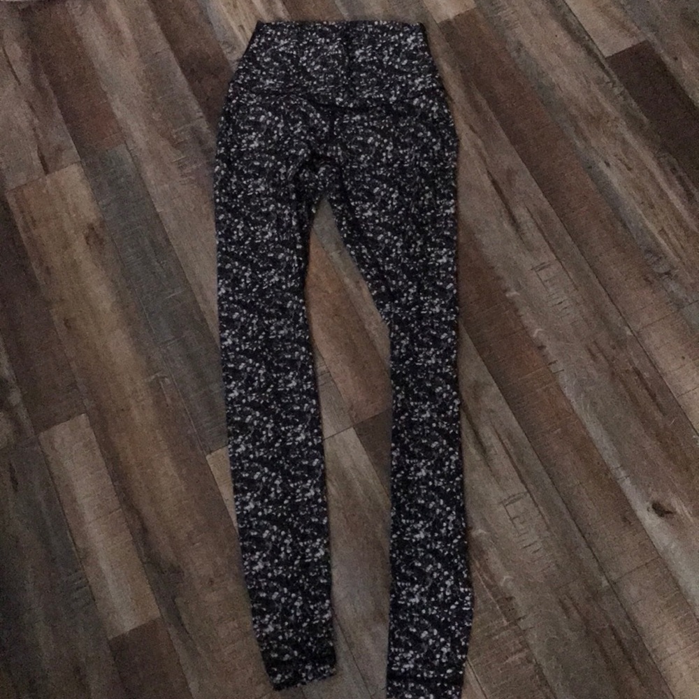 Lululemon shine tight